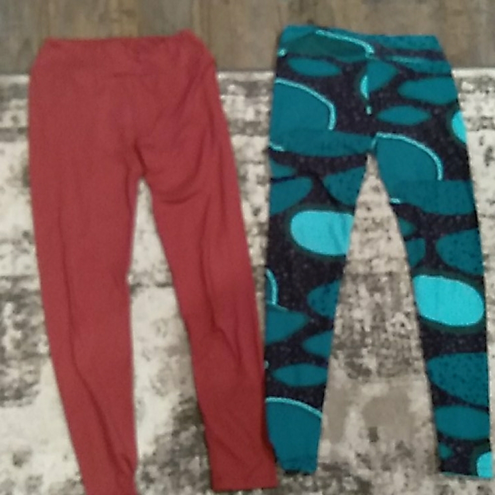 Set of two athletic leggings